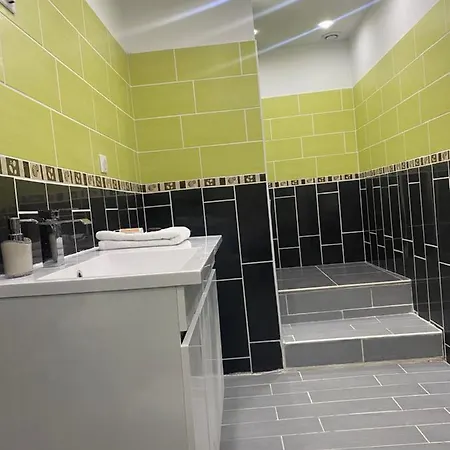 דירה Du Chateau